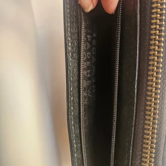 Kate Spade Wristlet, Black Leather, Layton Wallet, Beige Interior - Picture 4 of 5